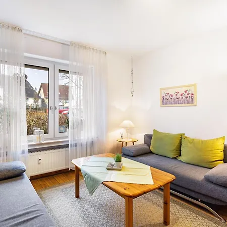 Am Kirchplatz Apartment *