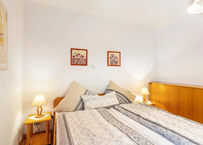 Am Kirchplatz Apartment *